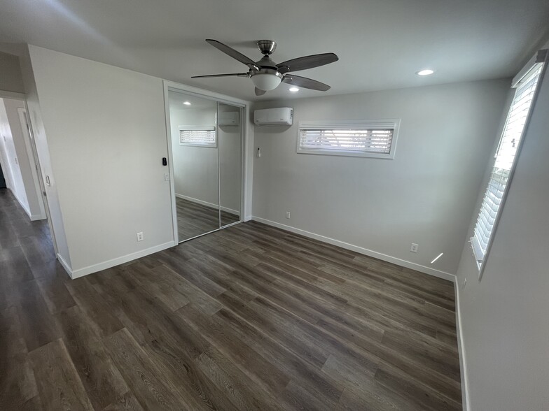 Master Bedroom - 2826 Alsace Ave