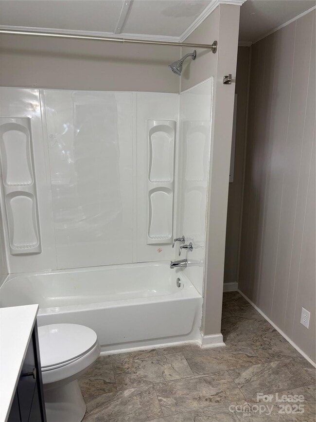 Building Photo - 242 John C Rd