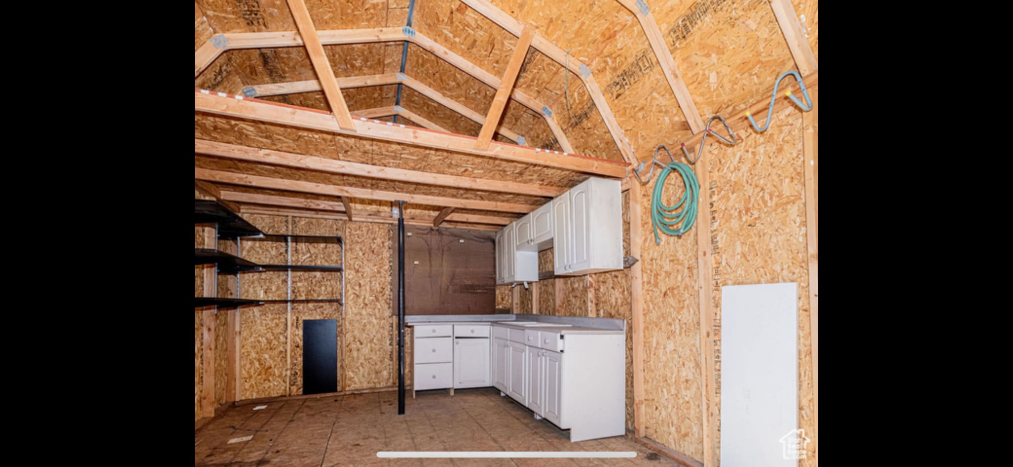 Building Photo - 355 N 400 E