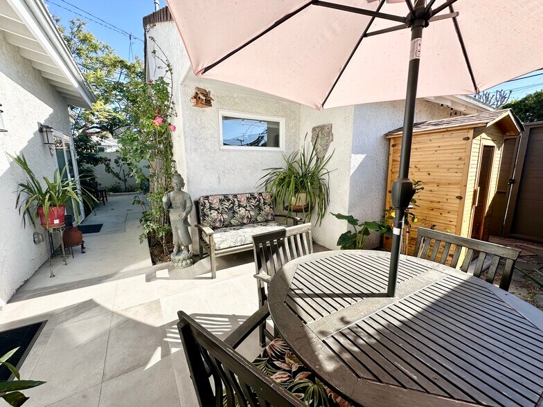 Building Photo - 2315 24th St