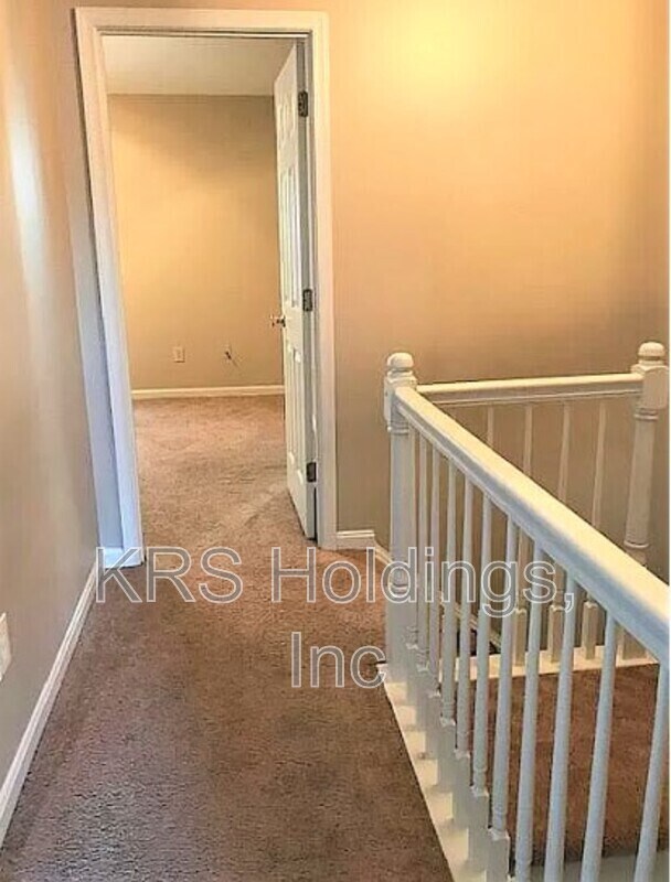 Building Photo - 604 Backridge Ct