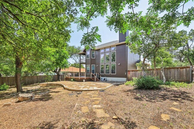 Building Photo - 10507 Scotland Well Dr