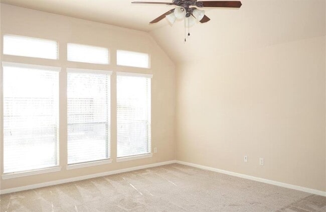 Building Photo - 26519 Longleaf Valley Dr