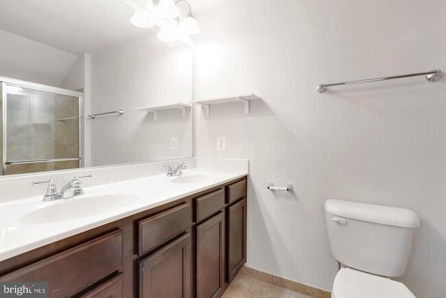 Building Photo - 4600 Potomac Highlands Cir