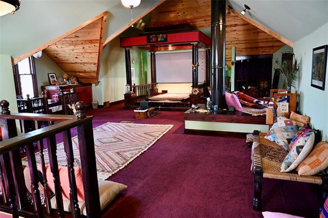 Building Photo - 327 S Edgefield Ave