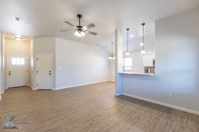 Building Photo - NEW CONSTRUCTION! 3 bed, 2 bath, 2 car garage