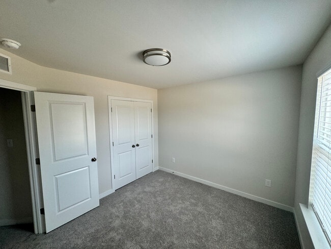 Building Photo - 6243 Jackline Run