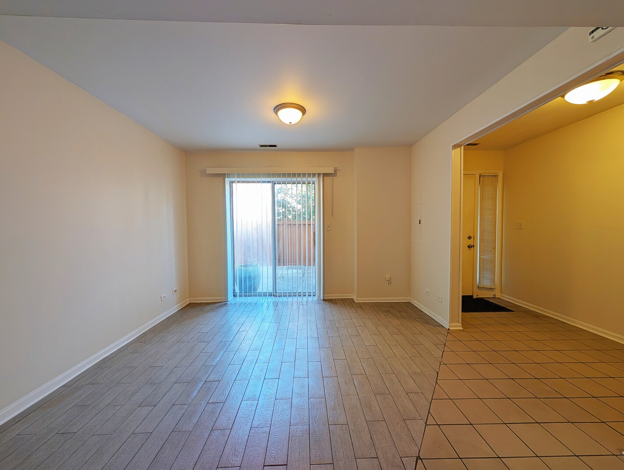 Building Photo - 7241 Franklin St