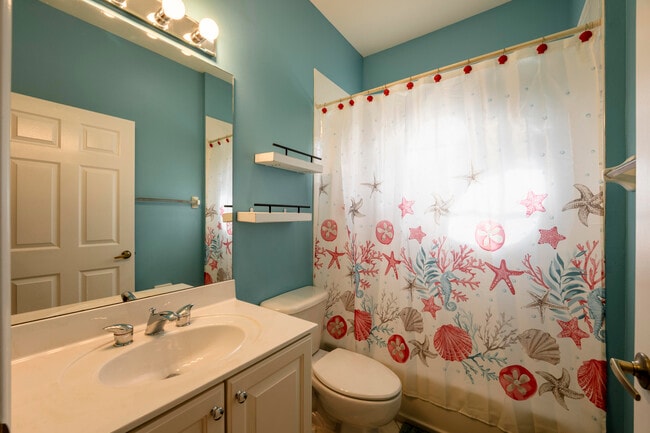 Building Photo - 8116 Carnoustie Pl