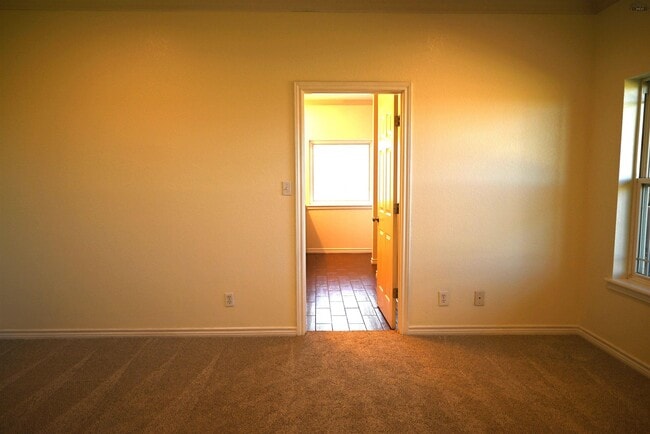 Building Photo - 2460 Wranglers Retreat