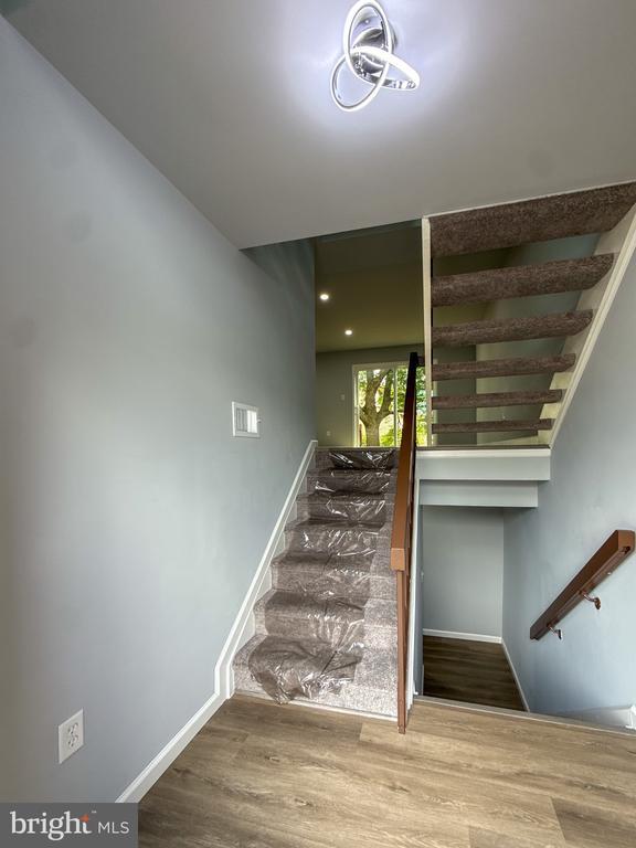 Building Photo - 3036 Virginia Dare Ct