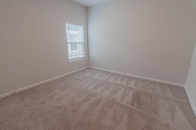 Building Photo - 780 Dusty Pine Way