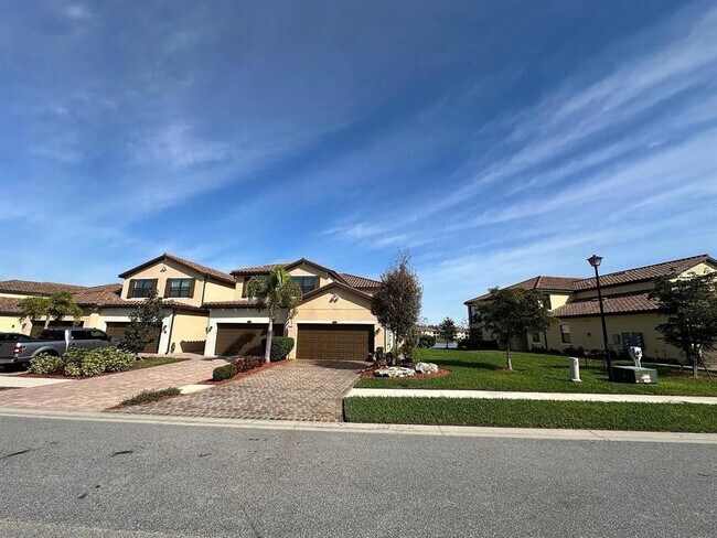 Building Photo - 12565 Ghiberti Cir