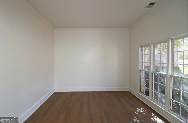 Building Photo - 195 Beracah Walk