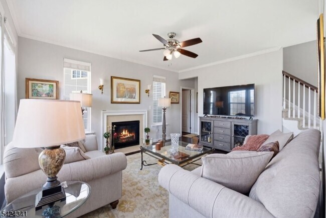 Building Photo - 263 Winding Hill Dr