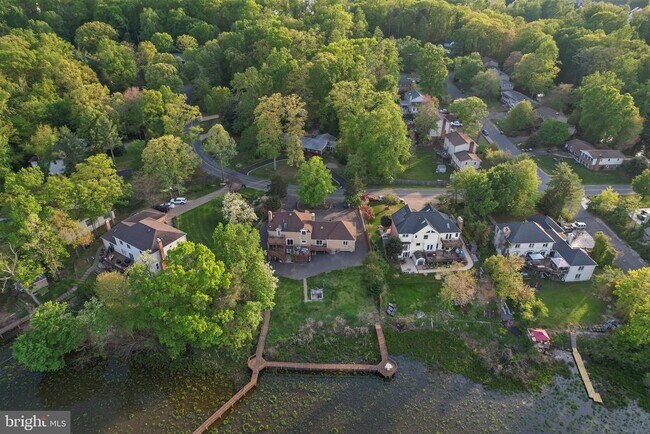 Building Photo - 18505 Cabin Rd