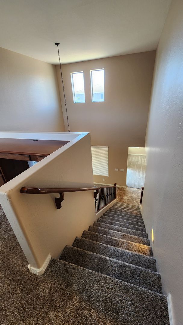 Building Photo - 4 Bedroom Home at the Grange in the Power ...