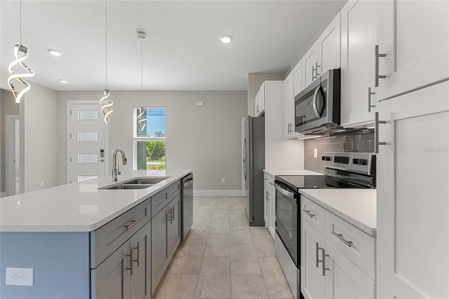 Building Photo - 3473 S San Mateo Dr