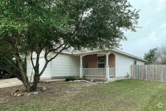 Building Photo - 244 Langely