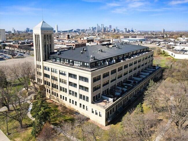 Building Photo - 730 Stinson Blvd NE