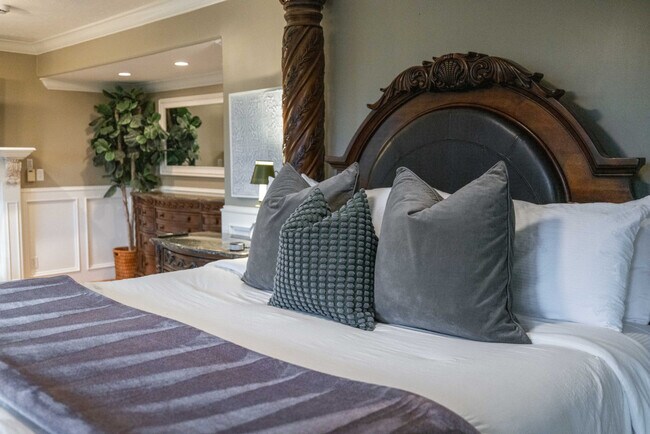 Building Photo - 10098 Wasatch Blvd