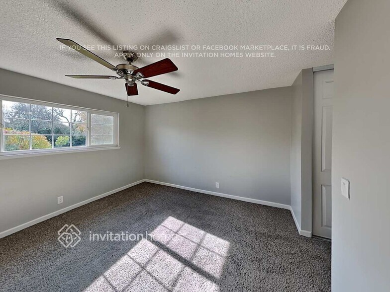 Building Photo - 256 Andrea Dr