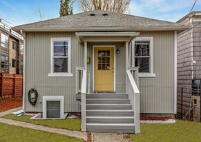 Building Photo - 1521 E Spruce St