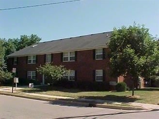 Primary Photo - 157 S Bailey St