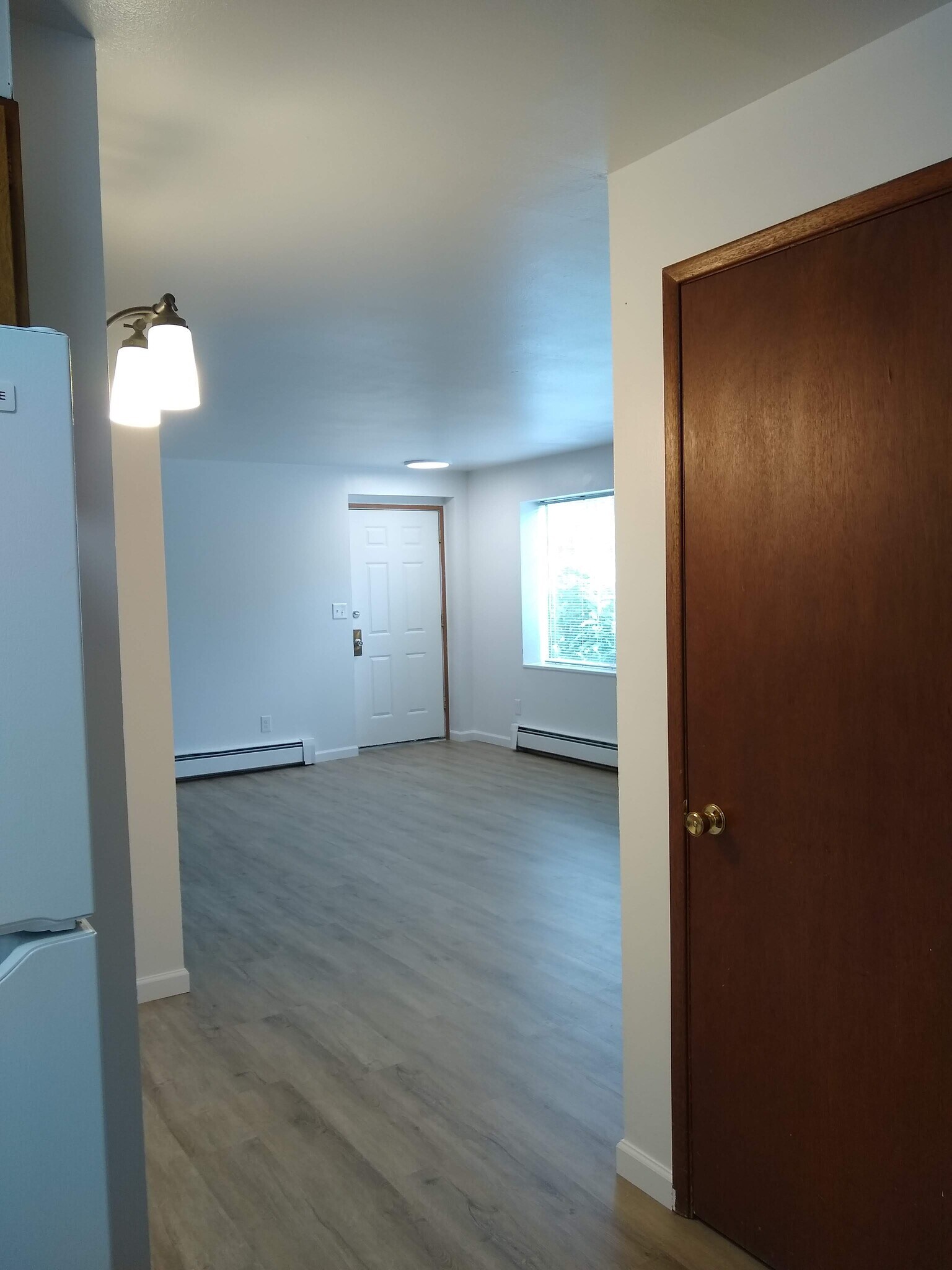 Building Photo - 1117 Cedar Ln