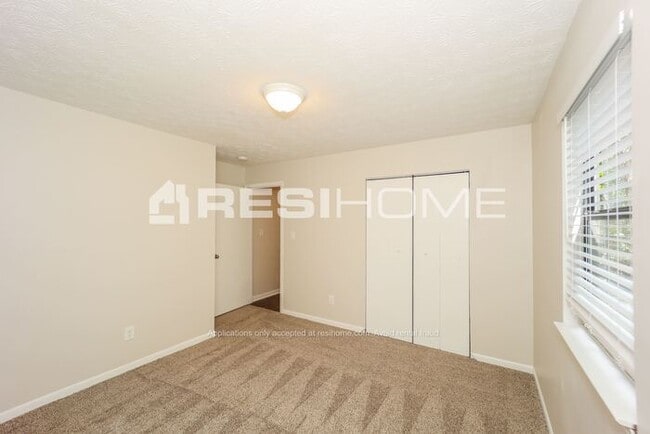 Building Photo - 6926 Apache Ln