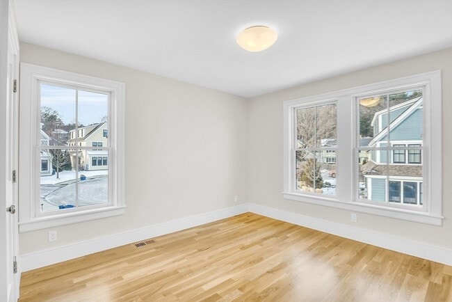 Building Photo - 21 Saw Mill Cir