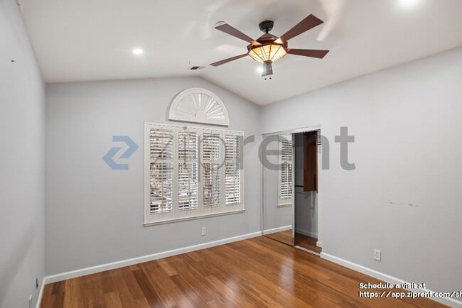 Building Photo - 6344 Holly Gillingham Ln