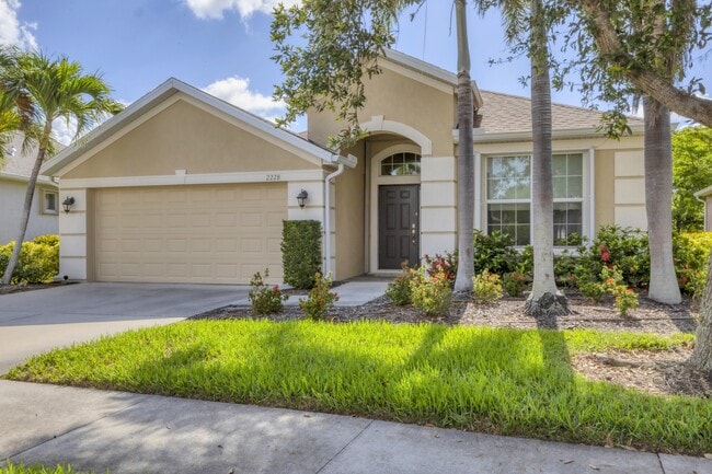 Building Photo - 2228 Terracina Dr