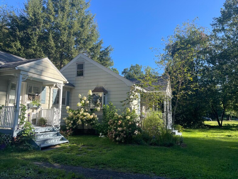 Primary Photo - 3645 Atwood Rd
