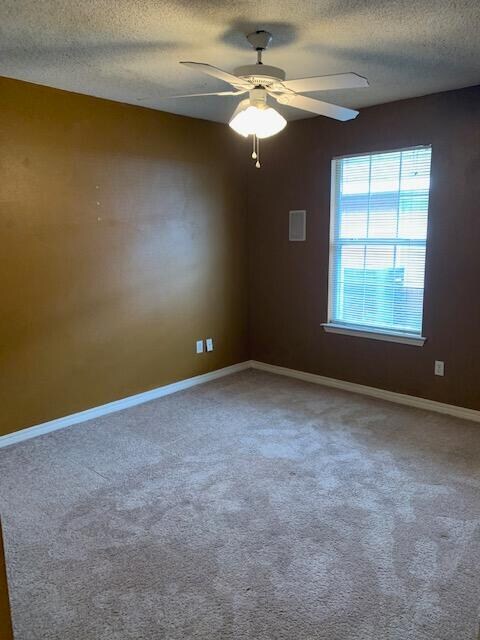 Building Photo - 9414 Pine Lily Ct