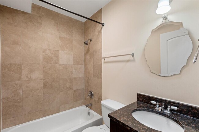 Building Photo - 4010 N Central Park Ave