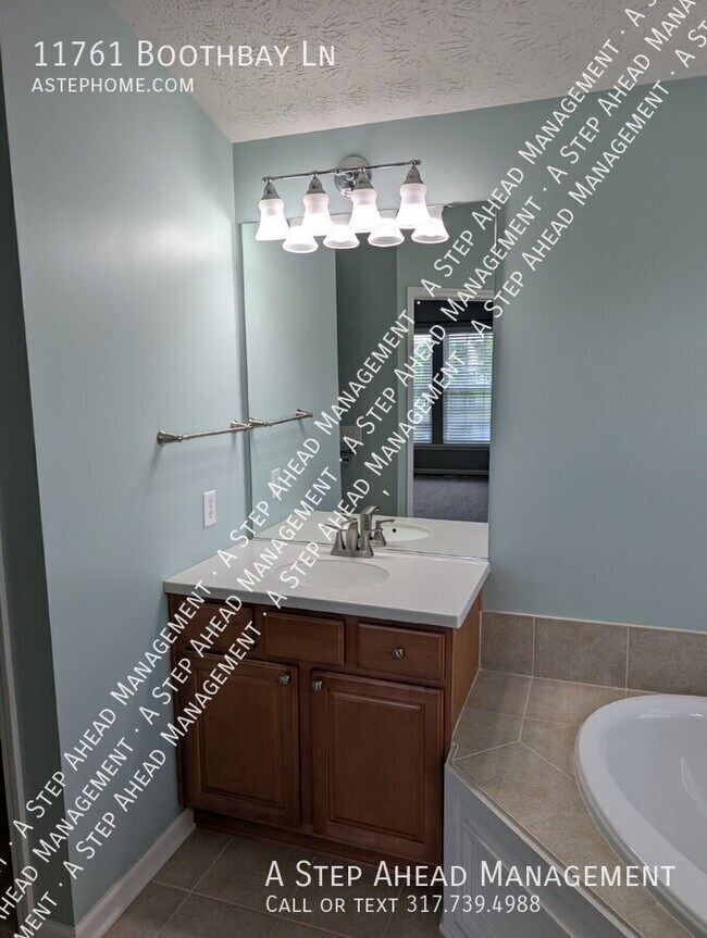Building Photo - 11761 Boothbay Ln