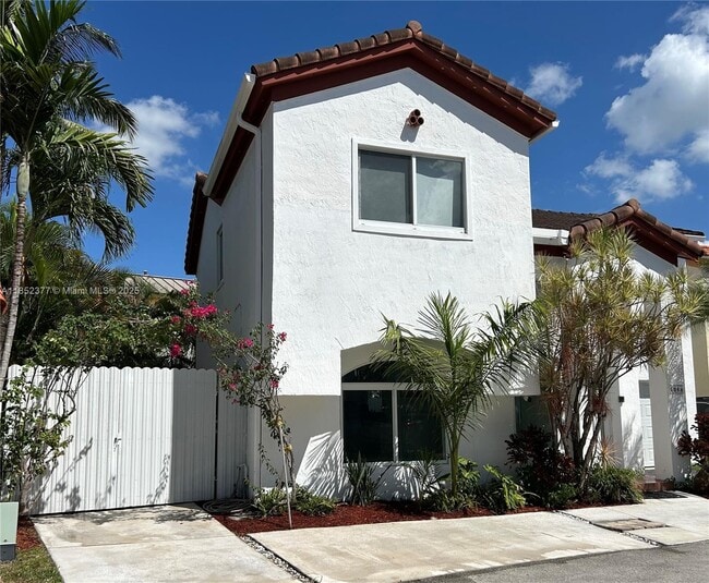 Building Photo - 1086 NW 126th Ct