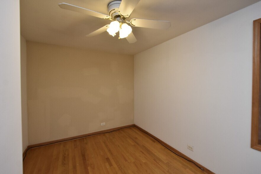 Building Photo - 2724 N Magnolia Ave