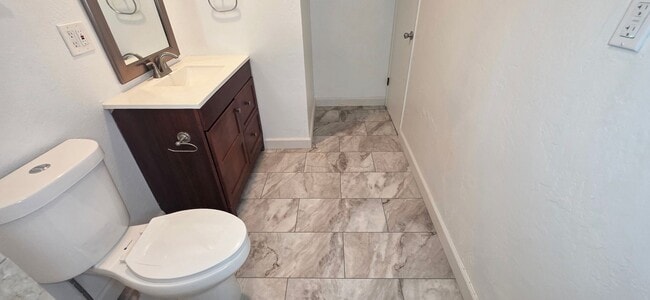 Building Photo - 3701 Laguna Way