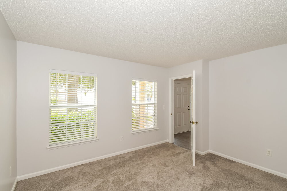 Building Photo - 14139 Crestwick Dr W