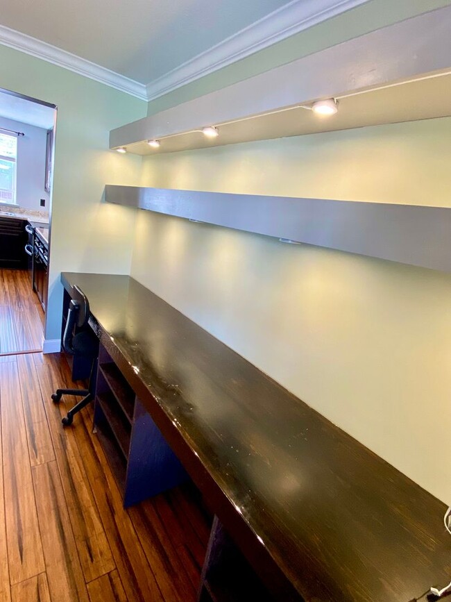 Building Photo - 1744 Somersby Ln