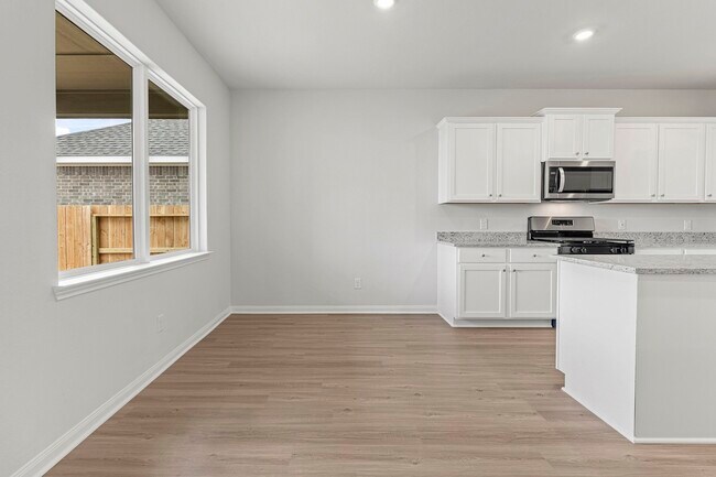 Building Photo - 8934 Ice Quartz Dr