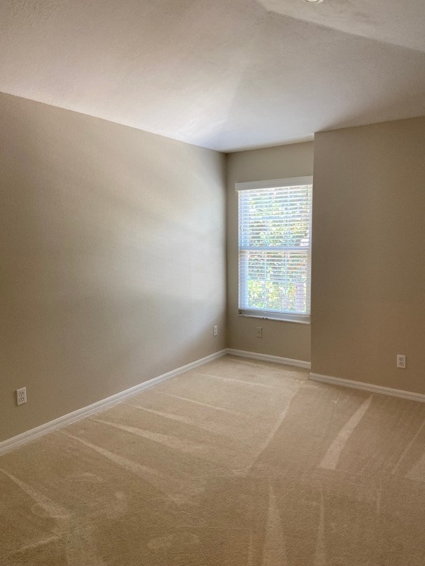 Building Photo - 1408 Holly Glen Run