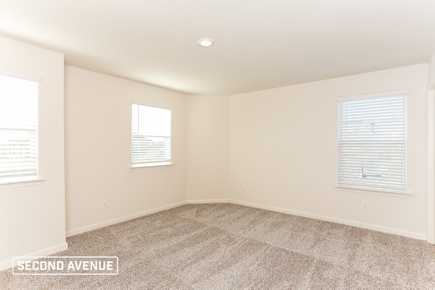 Building Photo - 521 Bennie Leonard St