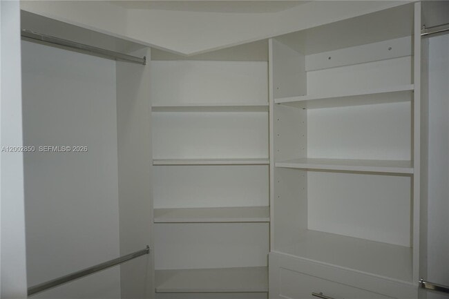 Building Photo - 15614 SW 110th Terrace