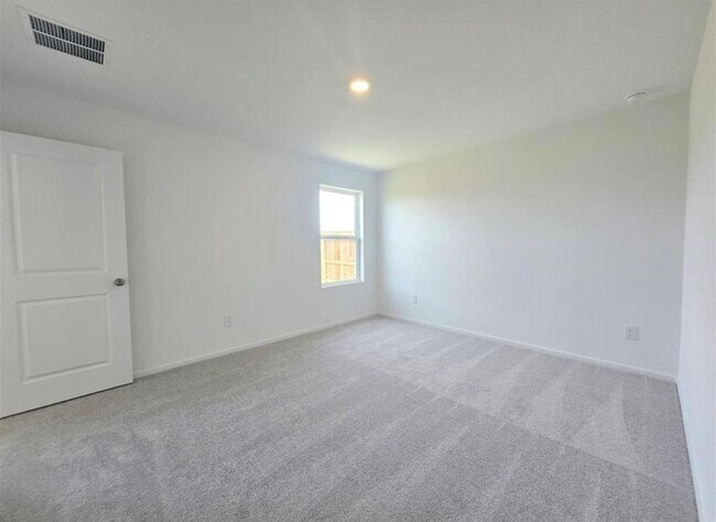 Building Photo - 28818 Texas Sparrow Ln