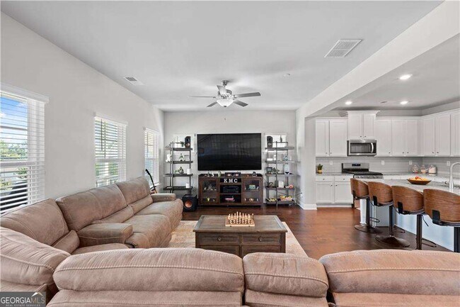 Building Photo - 1030 Shy Ln