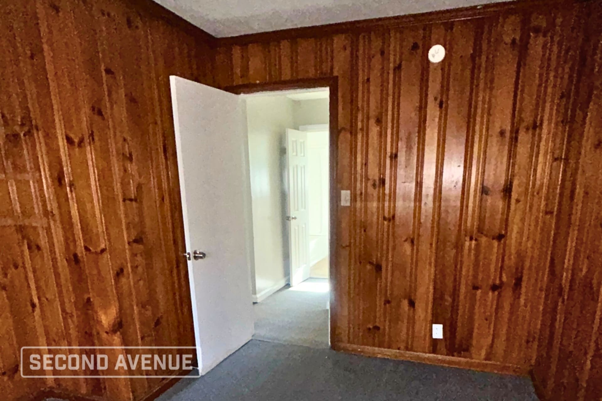 Building Photo - 2728 Barry Dr