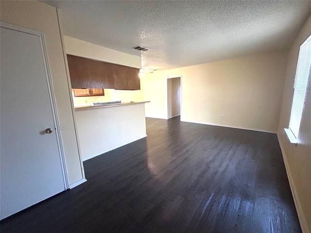 Building Photo - 2303 Lido Ln